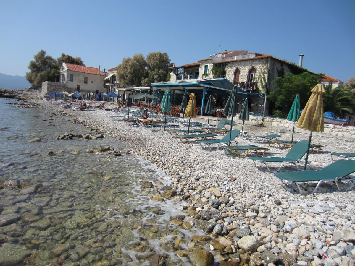 Hotel Tarsanas Pythagoreio Buitenkant foto