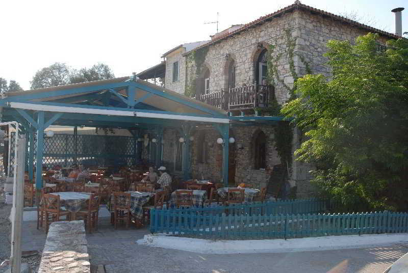 Hotel Tarsanas Pythagoreio Buitenkant foto