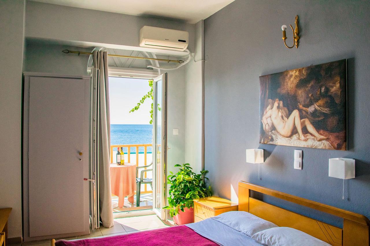 Hotel Tarsanas Pythagoreio Buitenkant foto